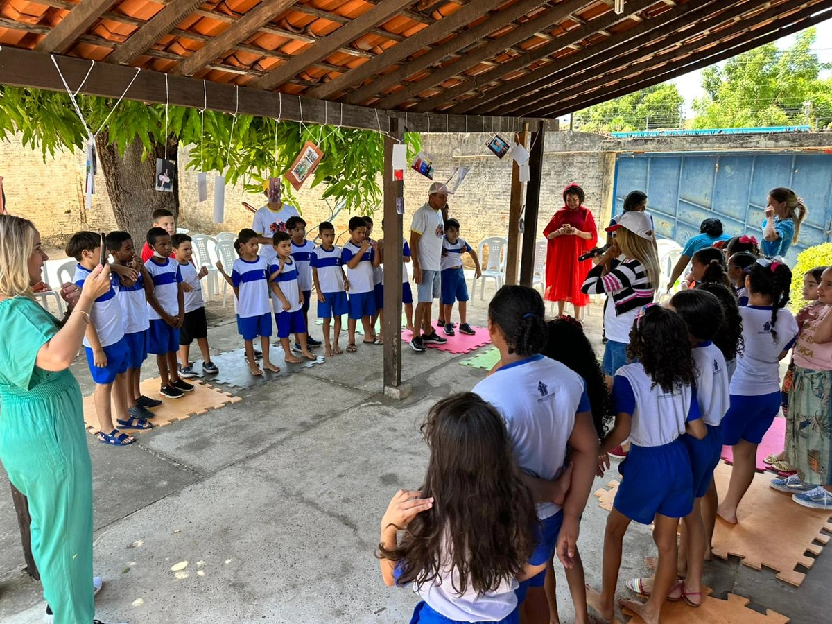 Conecta Piauí participa de ação social com crianças na creche Espaço Crescer