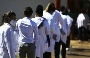 Estudantes de medicina (Foto: Marcelo Camargo/Agência Brasil)