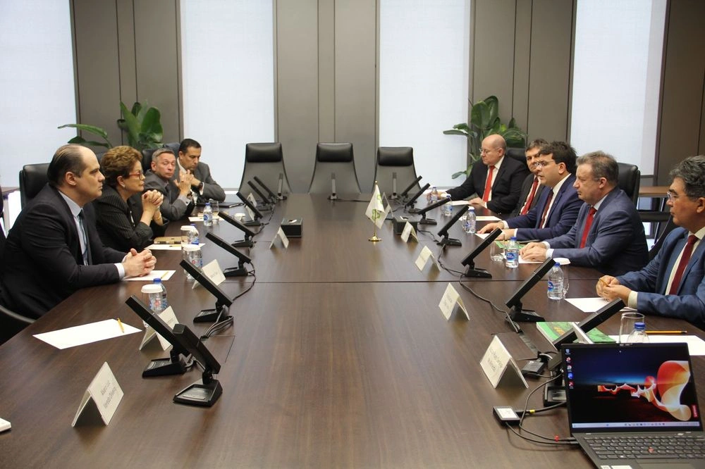 Reunião no New Development Bank (NDB)