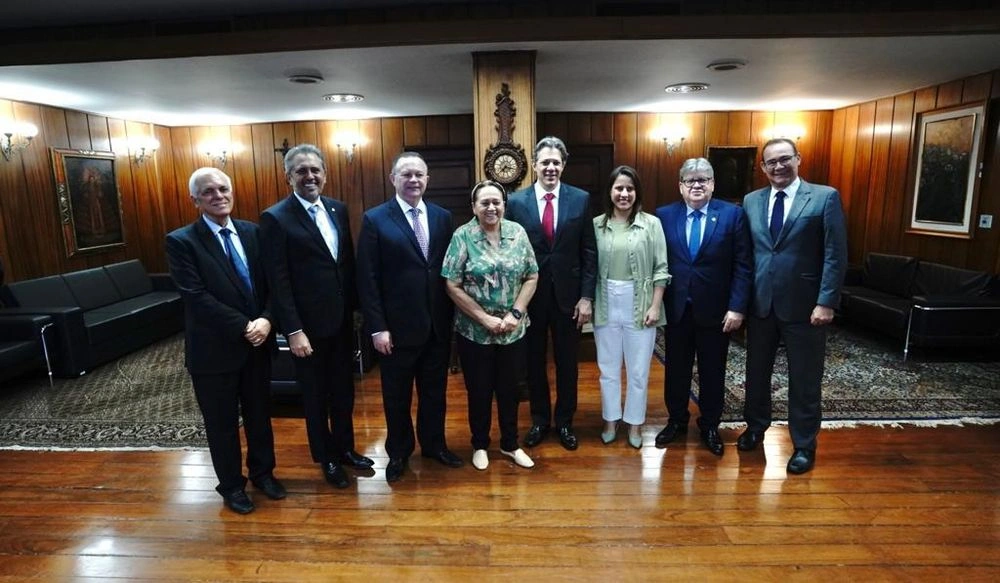 Themístocles Filho se reúne com governadores do Nordeste em Brasília