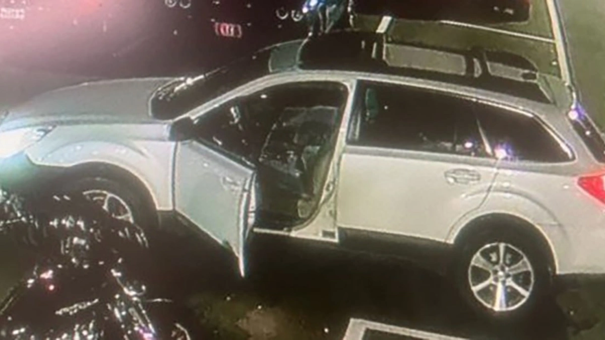 Veículo utilizado pelo atirador