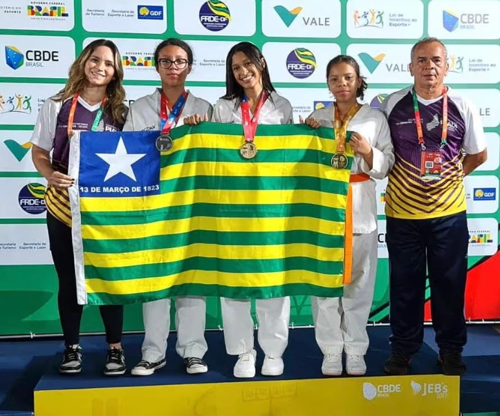 Equipe feminina de taekwondo do Piauí conquistam 20 medalhas nos Jogos Escolares