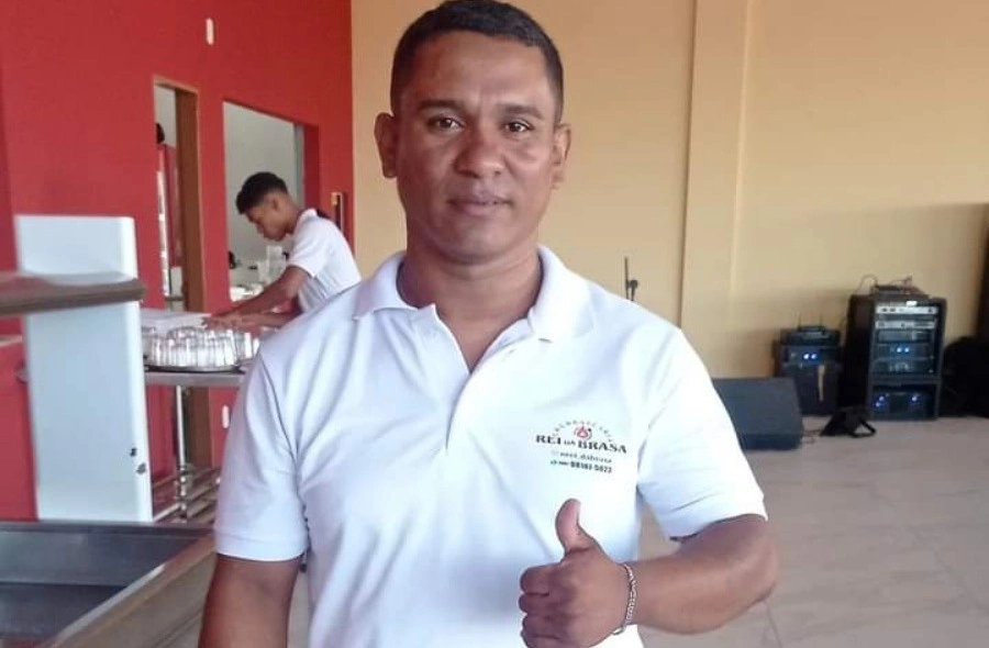 Garçom Adeval foi atingido com três disparos na madrugada desta quinta-feira (09)