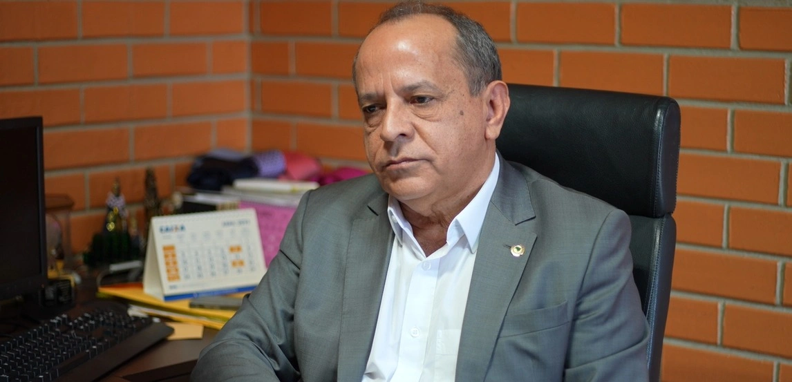 Hélio Isaías