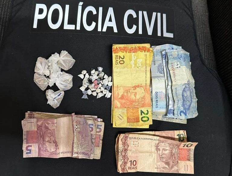 Material apreendido pela polícia