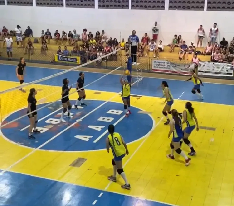 Piauiense de vôlei inicia neste fim de semana com 11 equipes e duas categorias