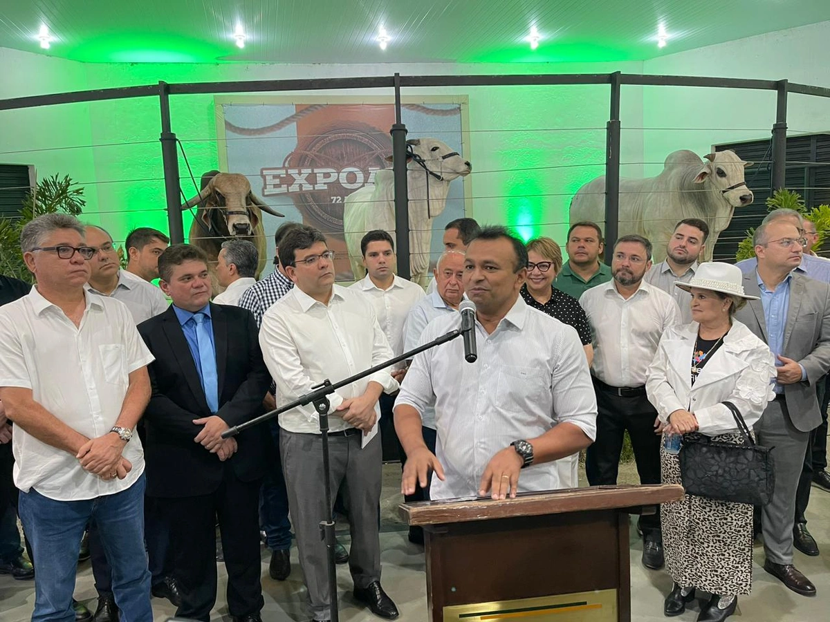 Políticos piauienses marcam presença no lançamento da 72ª edição da Expoapi