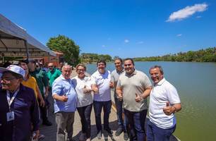 Rafael Fonteles inaugura obras de infraestrutura e mobilidade em Água Branca (Foto: Governo do Piauí)