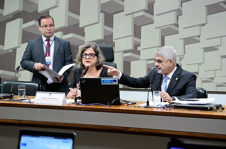 Senado escolhe Marcelo Castro como relator de projeto de vacinação em escolas