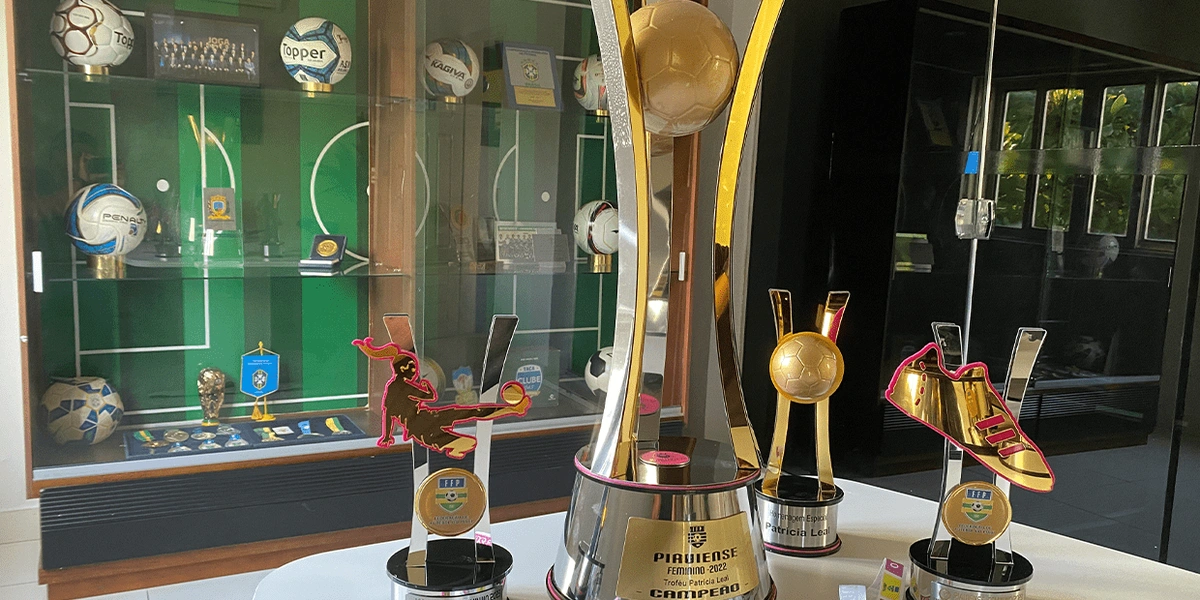 Abelhas Rainhas e Tiradentes fazem a final do Piauiense Feminino