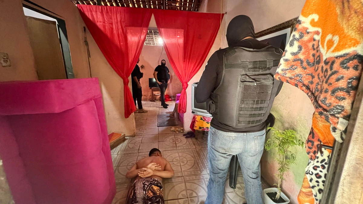 Cinco pessoas são presas durante operação integrada no litoral do Piauí