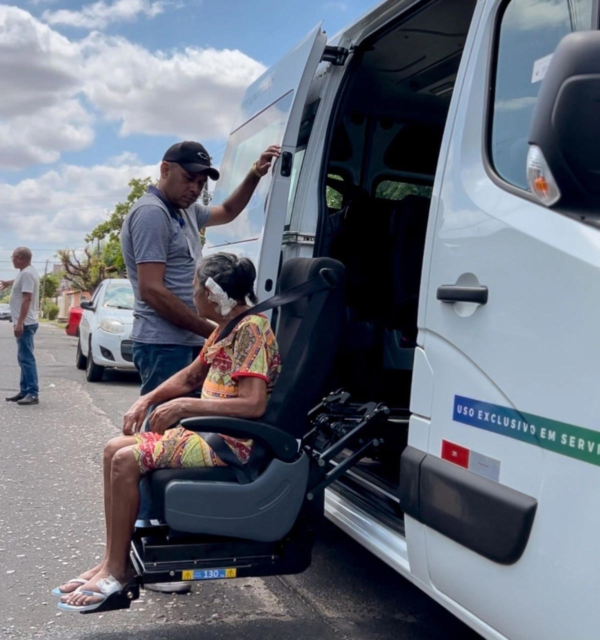 HGV disponibiliza veículo adaptado para pacientes de hemodiálise