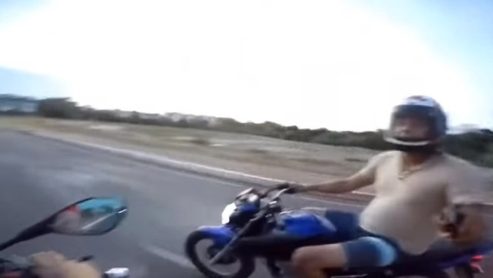 Motoqueiro é atacado por ladrão na avenida Piauí, em Timon