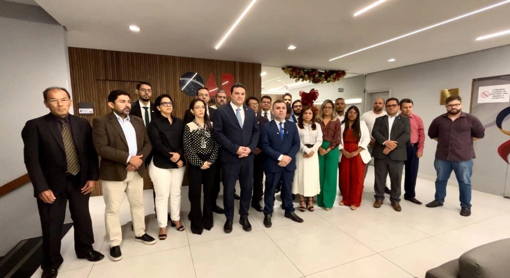OAB-PI repudia prisão arbitrária de advogado e vai processar policiais
