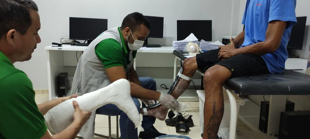 Programa Passo à Frente entregará quase 2 mil equipamentos auxiliares de locomação