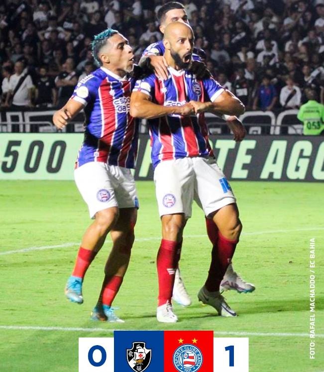 Bahia vai a São Januário e vence a primeira no Brasileiro