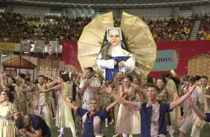 A quadrilha campeã, Luar do São João, homenageou a Irmã Dulce no enredo (Foto: Reprodução/TV Globo)