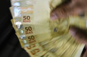 Consulta a segundo lote de restituição do IR (Foto: Marcello Casal Jr/ Agência Brasil)