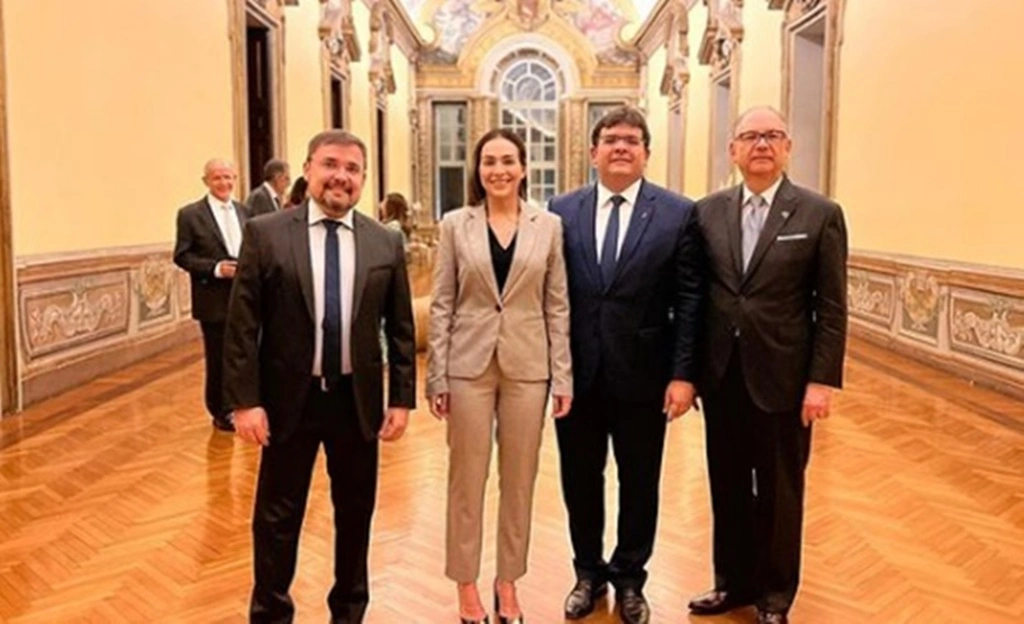 Fábio Novo acompanha o governador Rafael Fonteles na Itália