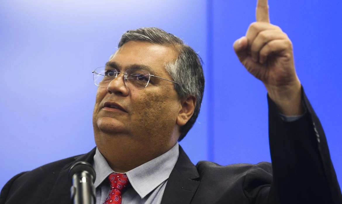 Flávio Dino.