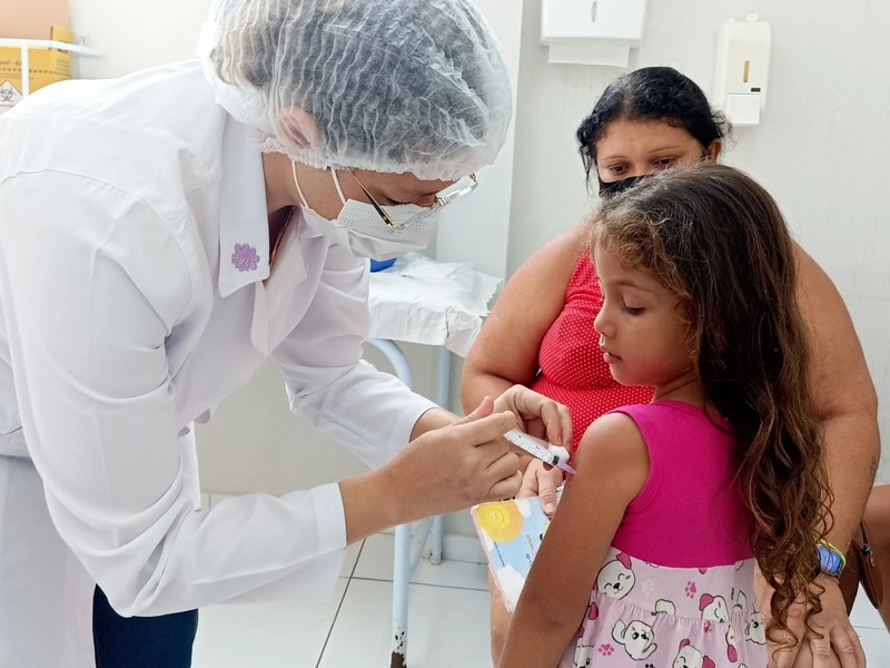 FMS abre posto de vacinação no Teresina Shopping