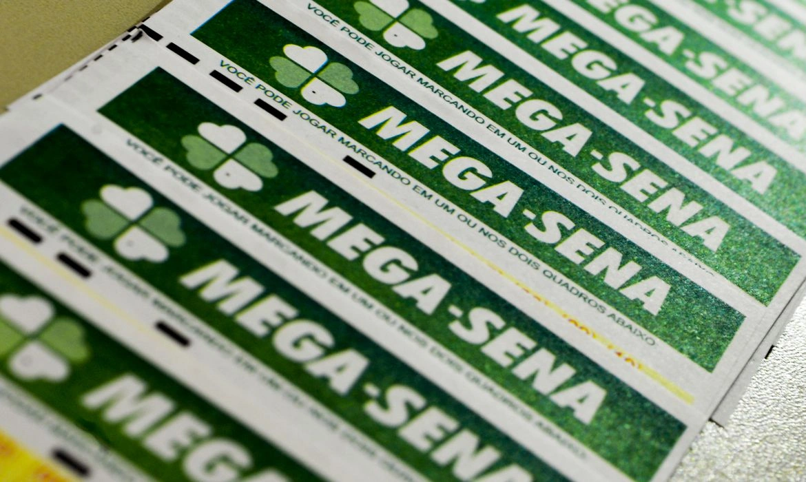 Mega-Sena não tem ganhadores e prêmio acumula