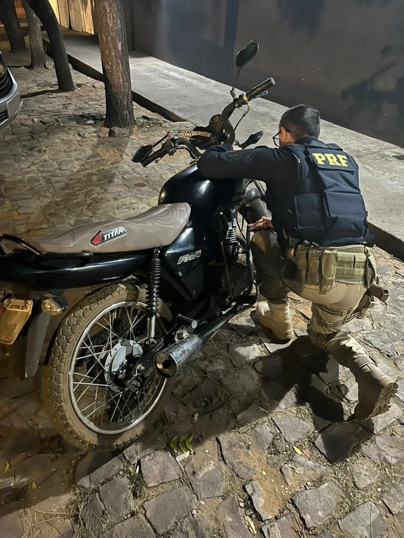 Polícia apreende motocicleta adulterada em São João da Varjota (PI)