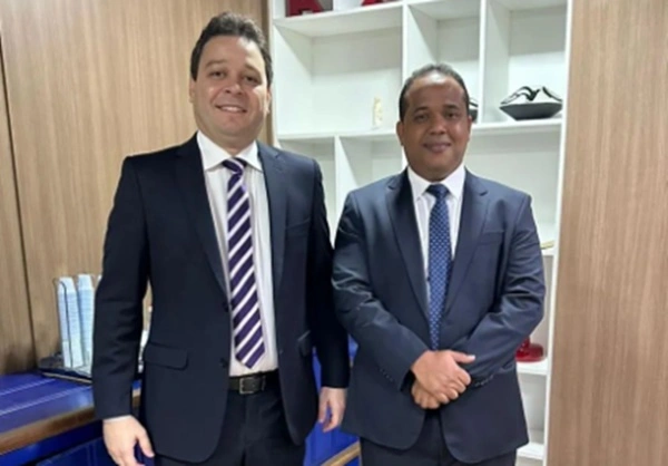 Vereadores Evandro Hidd e Enzo Samuel