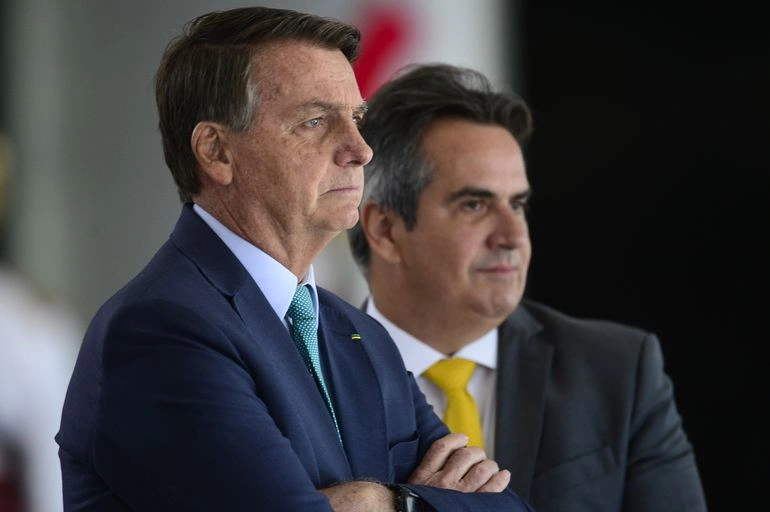 Ciro não se contenta com decisão do TSE