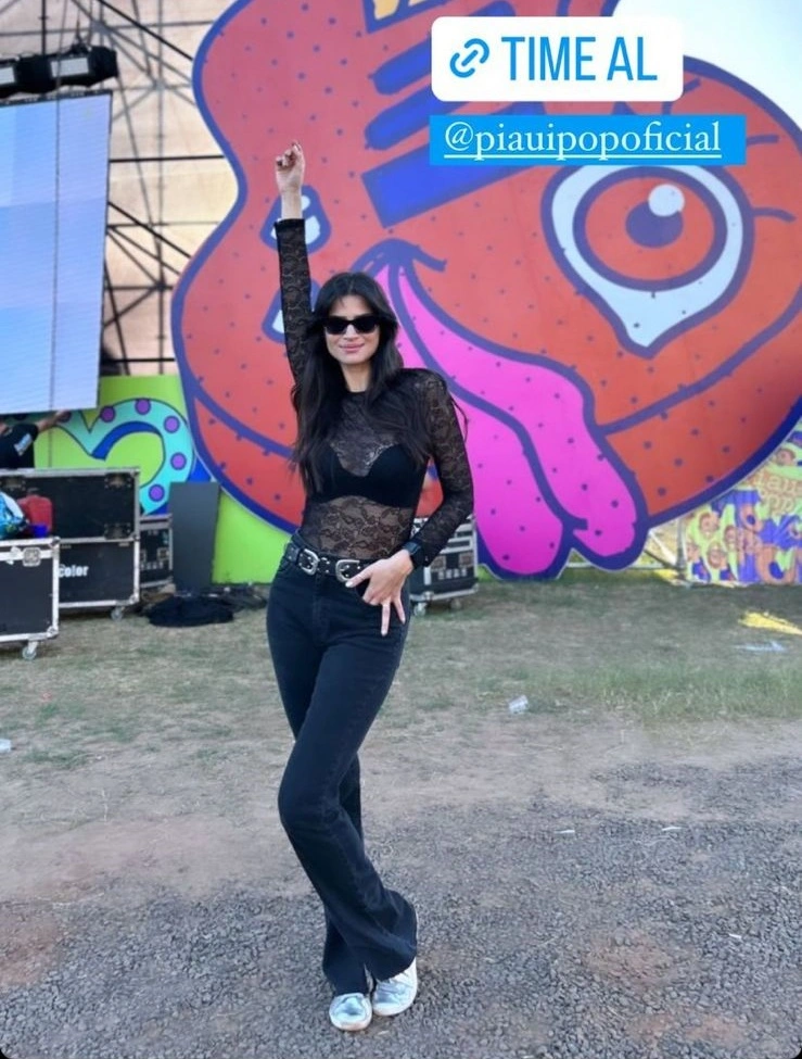 Look 7