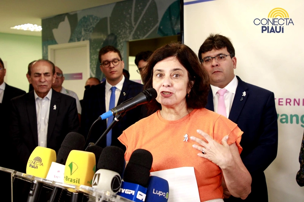 Ministra Nísia Trindade