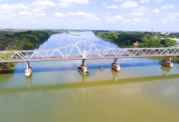 Ponte João Luiz Ferreira, a Ponte Metálica