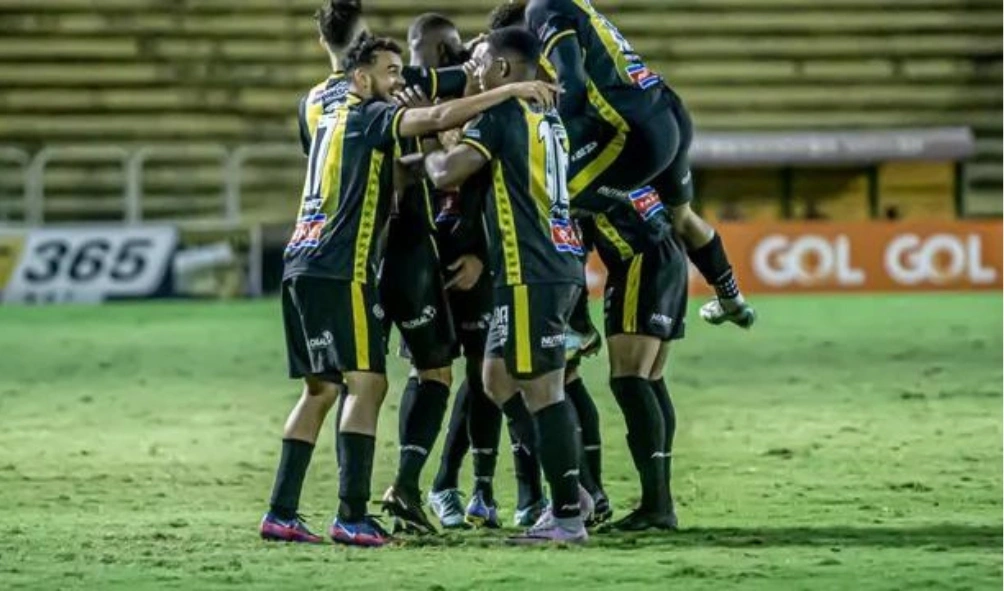 Volta Redonda vence o Altos e lidera Série C