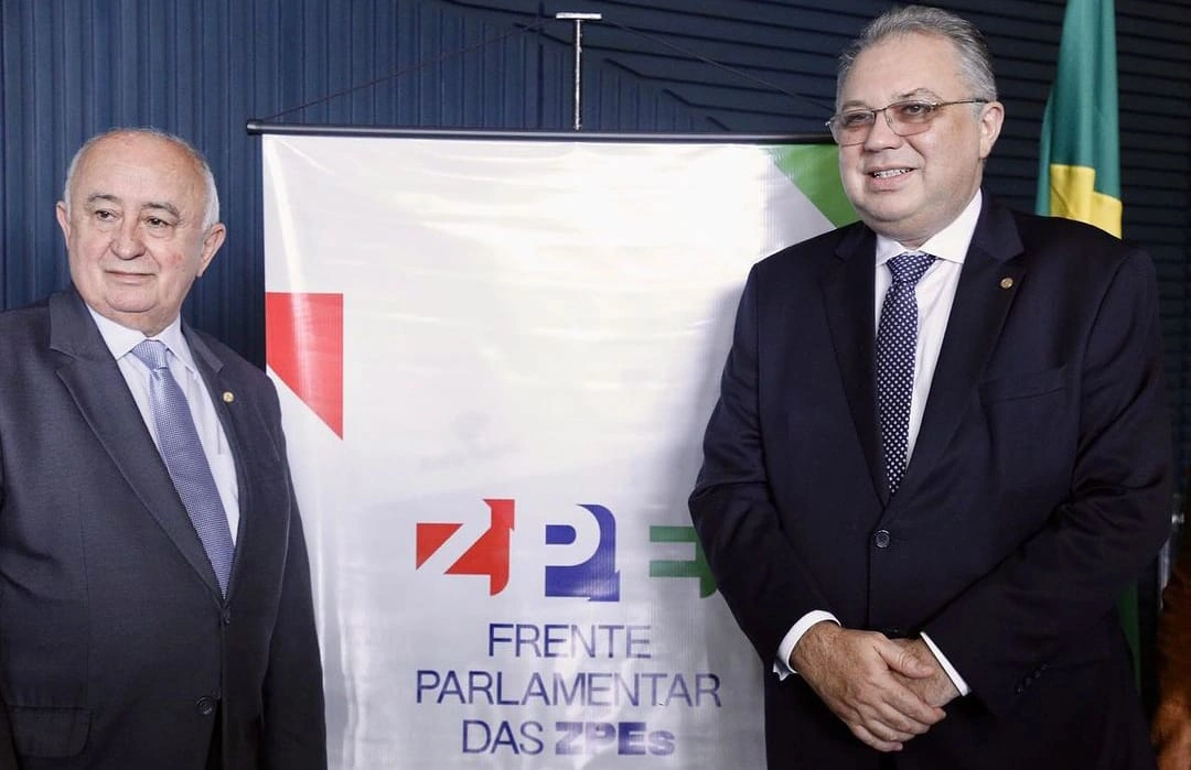 Florentino e Júlio Cesar assumem presidência da Frente Parlamentar em Defesa das ZPEs