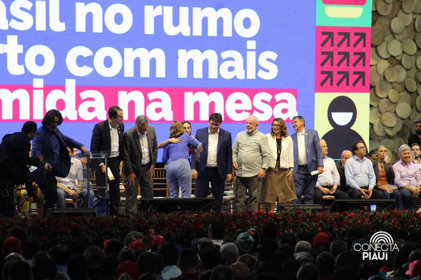 Lula visita Teresina para lançar programa Brasil sem Fome no Piauí Lula visita Teresina para lançar programa Brasil sem Fome no Piauí