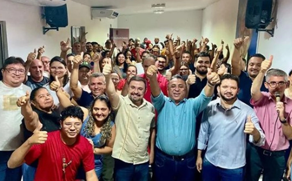 O apoio é do vereador Dudu, ex-marido da ícone Francisca Trindade