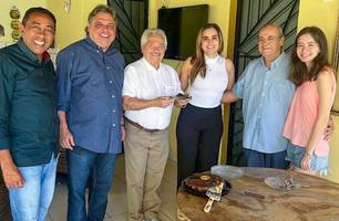 Progressistas comemoram 81 anos de Elmano Férrer. (Foto: Reprodução)
