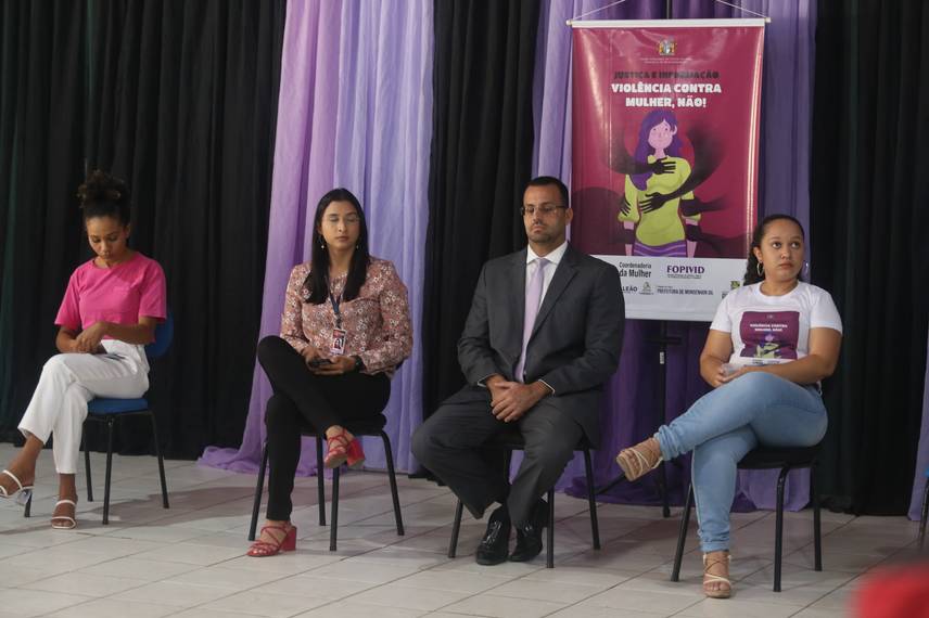 Roda de Conversa em Monsenhor Gil. Roda de Conversa em Monsenhor Gil.