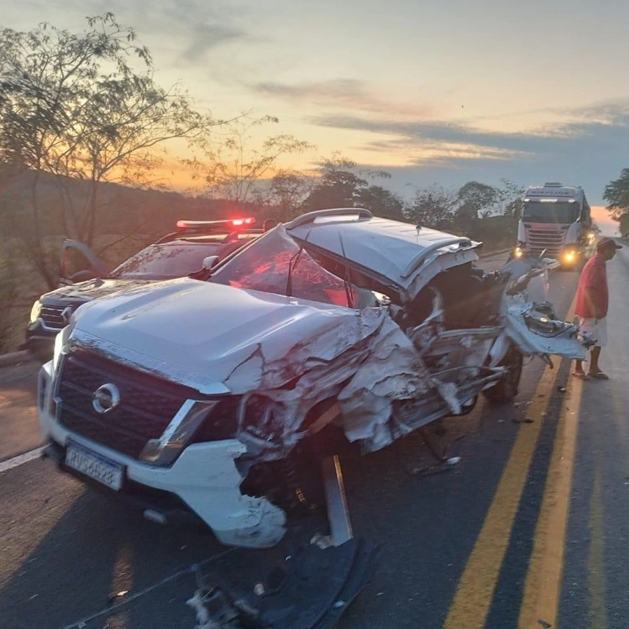 Veja como ficou o carro de Regis Danese no acidente em Goiás