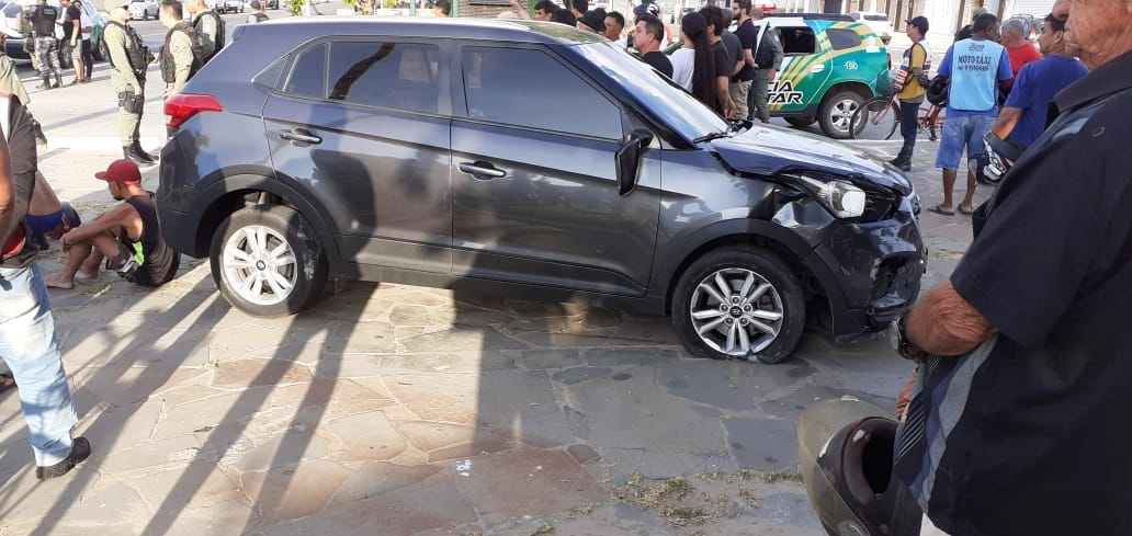 Semáforo com defeito causa acidente e deixa uma vítima fatal em Parnaíba