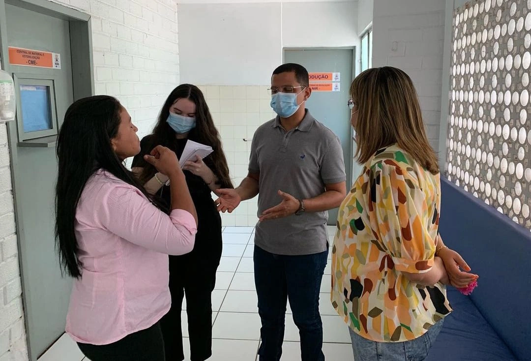 Vistoria do vereador Ismael Silva no Hospital da Primavera