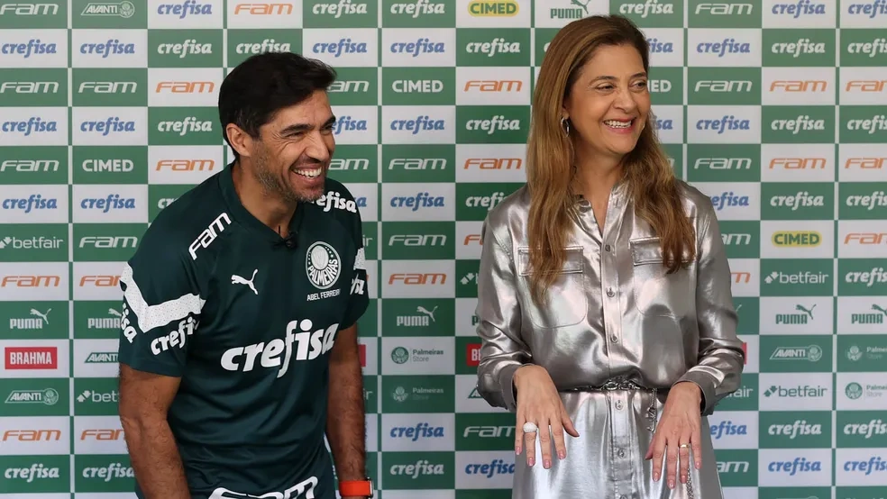 Abel Ferreira e Leila Pereira na Academia do Palmeiras