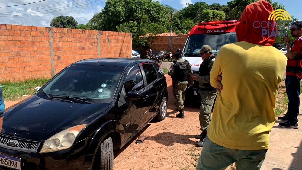 Dois homens são baleados dentro de um carro em Parnaíba
