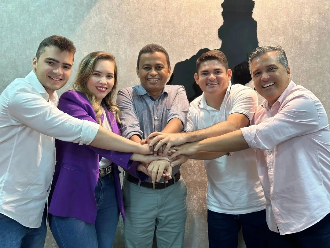 Ícaro se reúne com deputado estadual Dr. Vinicius e outras lideranças políticas