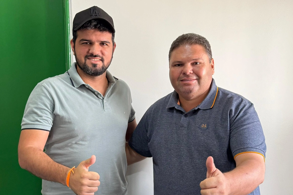 APPM: Prefeito Sávio Moura declara apoio à Admaelton Bezerra para presidência