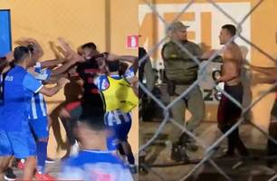 Flamengo x Comercial termina em pancadaria entre jogadores no Piauiense Série B (Foto: Reprodução/Redes Sociais)