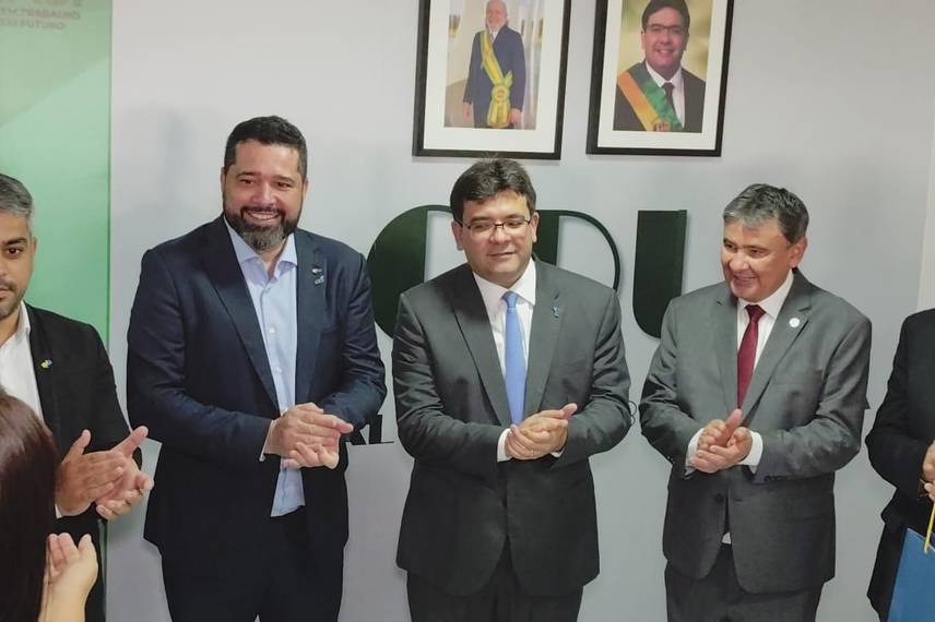 Governo do Piauí faz parceria com os Correios