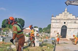 Prefeitura de Timon trabalha na limpeza dos cemitérios para o Dia de Finados (Foto: Reprodução)