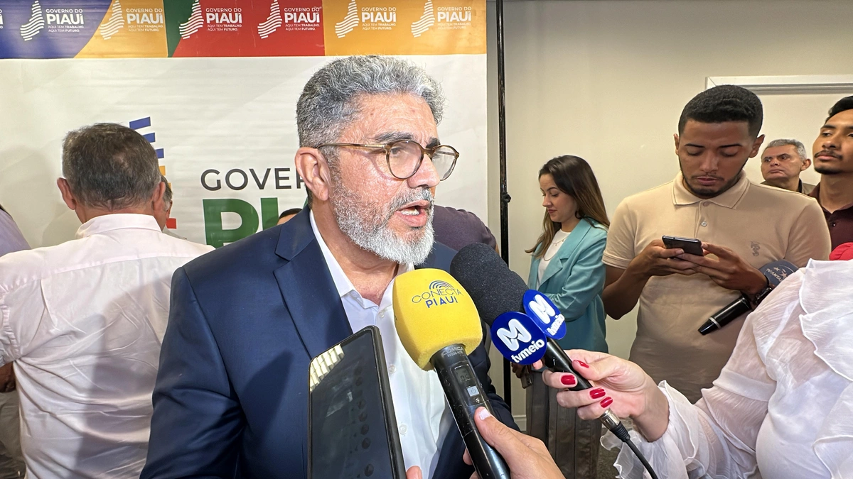 Secretário de Saúde, Antônio Luiz