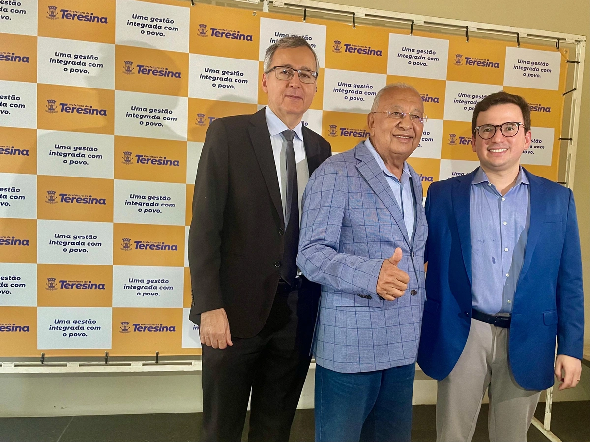Dr. Ítalo Costa, chefe da Saúde de Teresina, Esdras Avelino, auditor e prefeito Dr. Pessoa